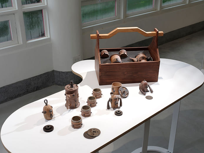 器合 Correspondence