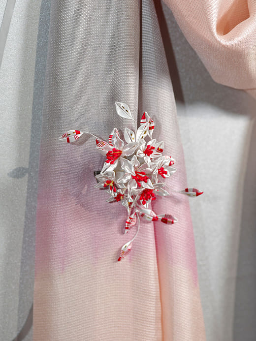 桐喜別針 Tung Blossom Brooch