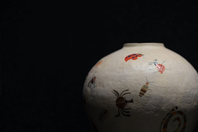 昆蟲大瓶 Insect Vase