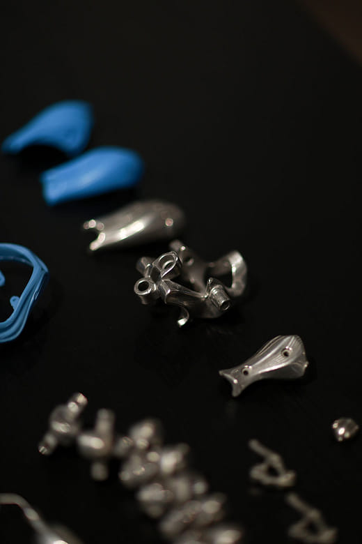 模具、金屬粗胚 Mold, Metal Casts