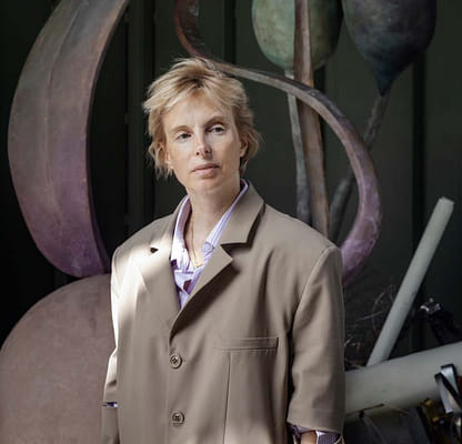 卡蜜兒．安侯 Camille Henrot