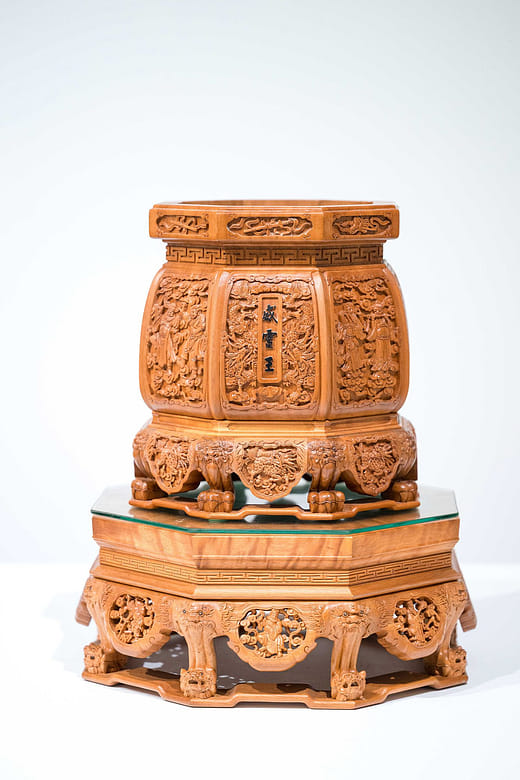 八角香爐 Octagonal Incense Burner