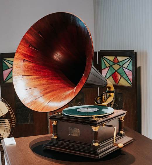 Victor No. 6 Horn Gramophone