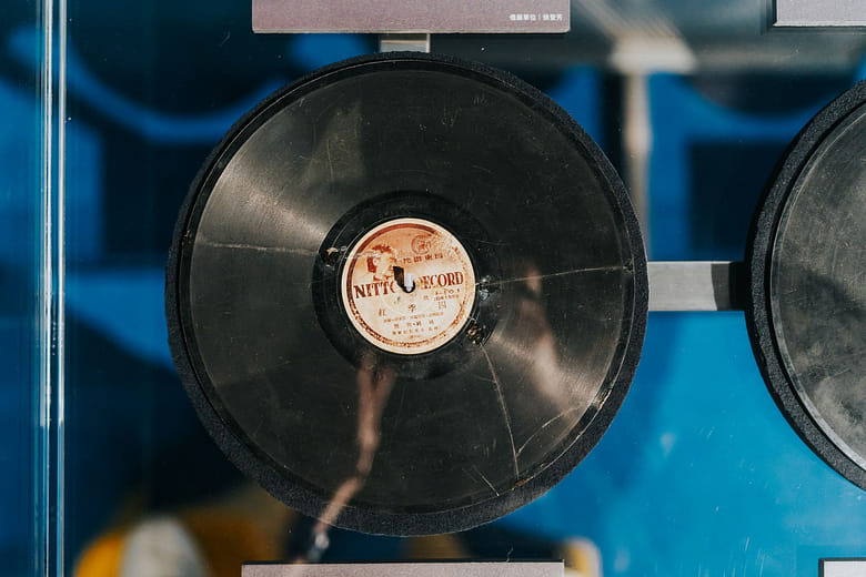 Original 78 RPM Record of “Four Seasons of Red”