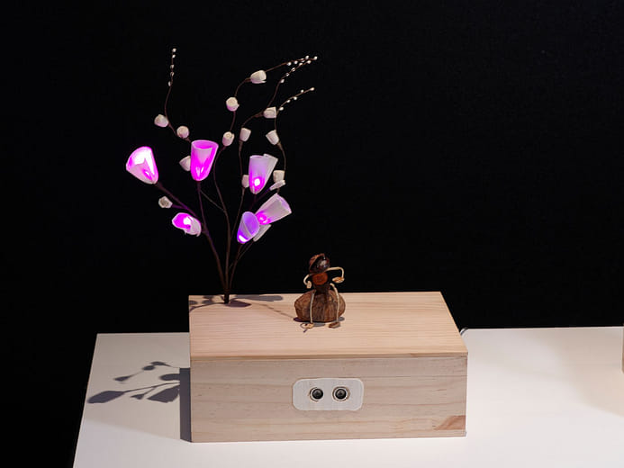 歡樂蛙聽語音 Joyful Frog Listens to Voice Commands