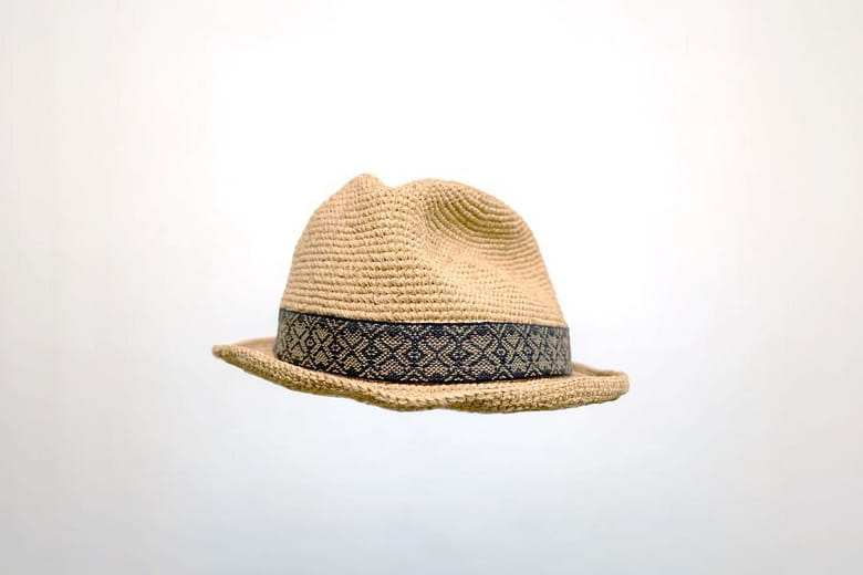 香蕉絲帽子 Banana Silk Hat
