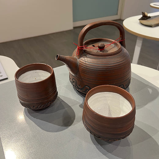 鐵紅手握杯 Iron Red Cup