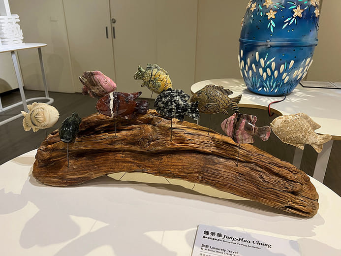 悠游 Leisurely Travel