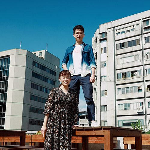 「遠山呼喚」赴他鄉 為世界種教育