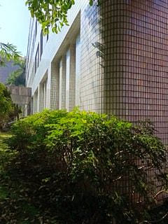 分子生物研究所大樓 (前棟)  (1985)Institute of Molecular Biology Building (Front Building)