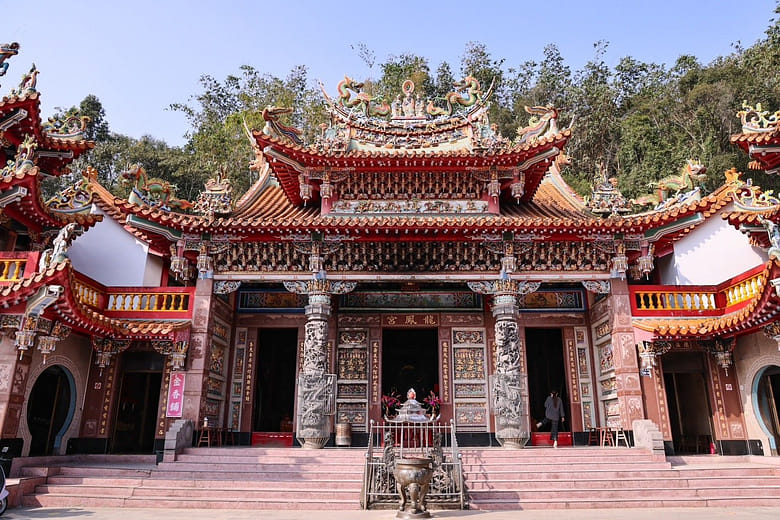Longfeng Temple