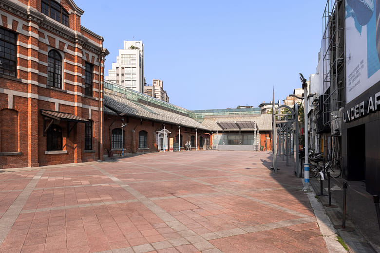 南北廣場的過去與現在