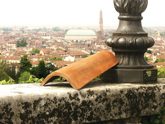 義大利 太陽能光電屋瓦 Solar PV Rooftile