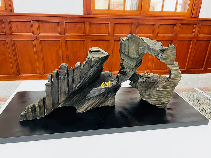 逝者如斯 The Passing of Time