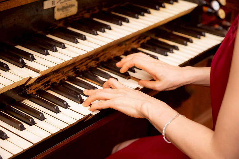 沉浸式的音樂時光｜穿越時空愛上你