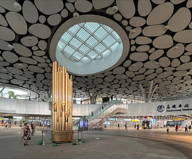 城市日常的公共聽感｜高雄火車站