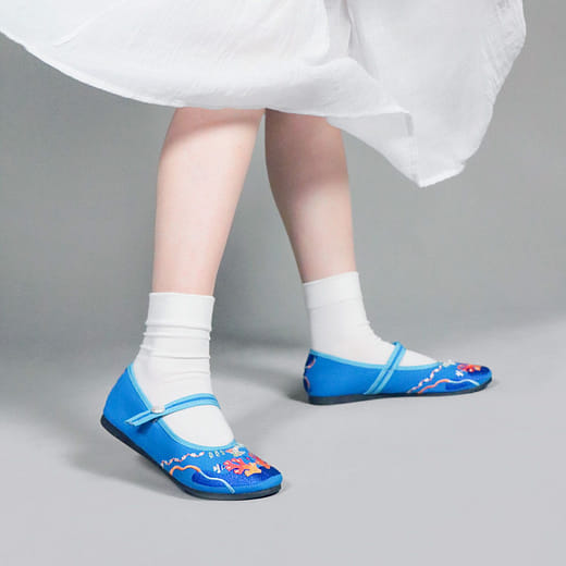 一針一綫 - 繡花鞋