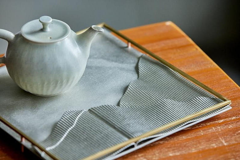 Mountain View Tea Set