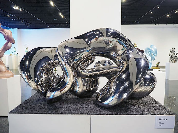 氣宇非凡 Extraordinary