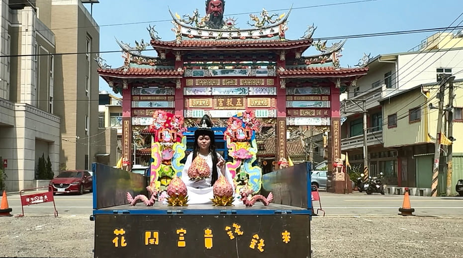 佛系大學生  Buddhist college students