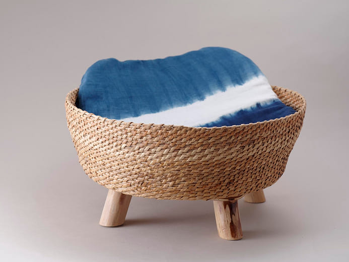 Natural Hug  天然染織寵物睡床