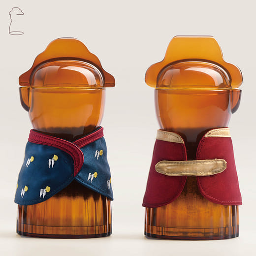 宮廷帽杯杯The cup of the palace hat