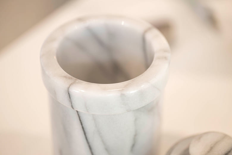 大理石筷桶 Utensil Holder