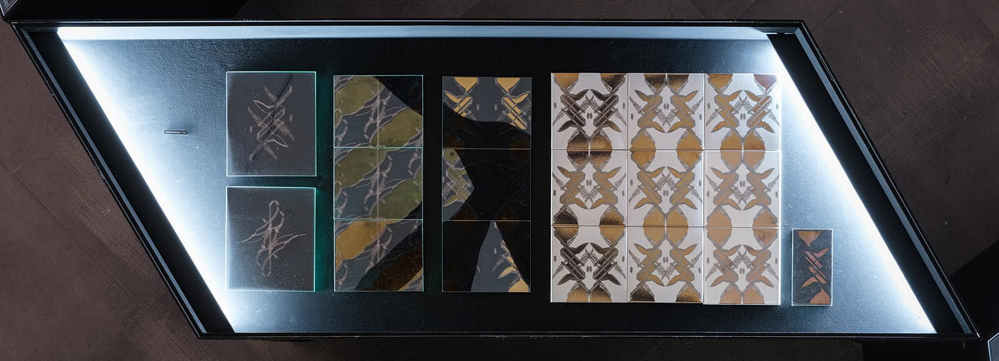 《雲紋福紋磁磚玻璃磚》