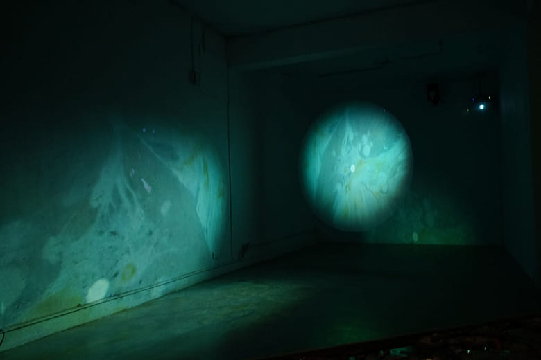 《圓境之上》Above The Circle