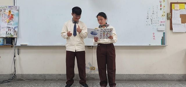 同儕共讀「手」「語」樂