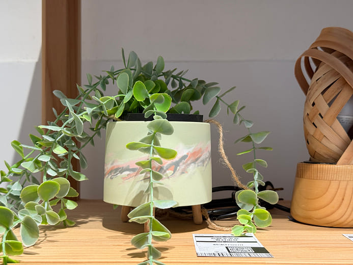 《Flourish 流動系列》長腳水泥盆–春日初芽