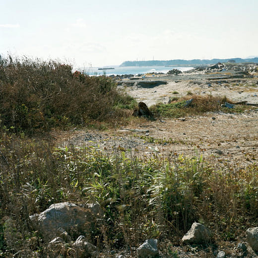 北緯 37°28’ 46.31” 東經 140°59’ 15.70” N 37°28’ 46.31” E 140°59’ 15.70”