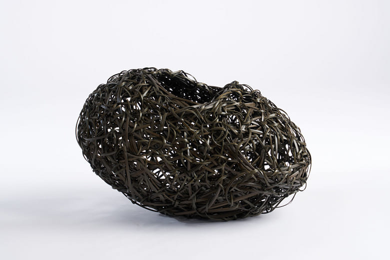 繭 Cocoon
