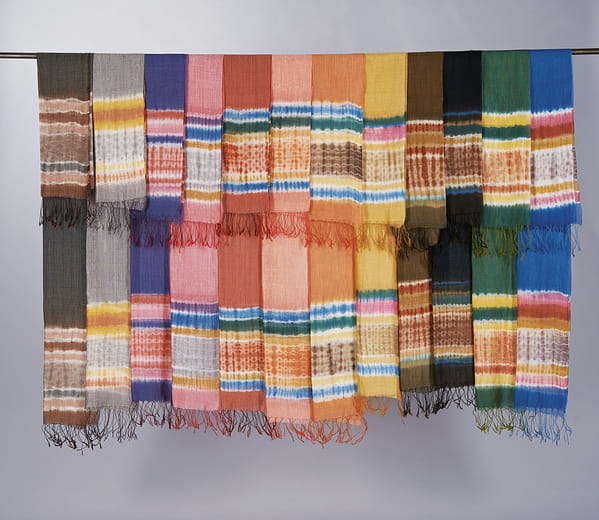 歡心十二品～天染多色段染絲棉圍巾組