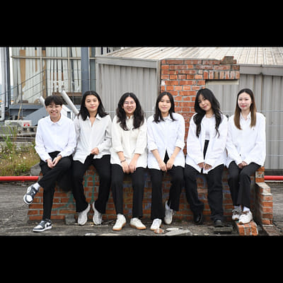 邱禹華、劉芸宣、陳郁婕、蔡硯書、李維婷、張倫維