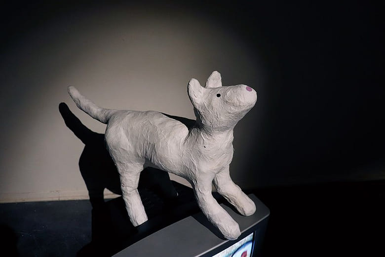 我在這裡也在那裡