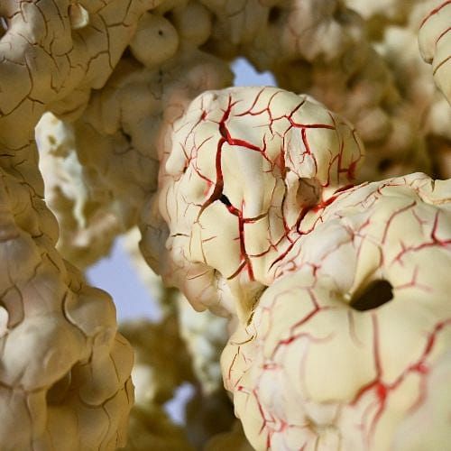 a.反覆 / b.未完待續