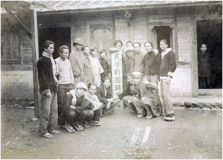 劇團成員合影