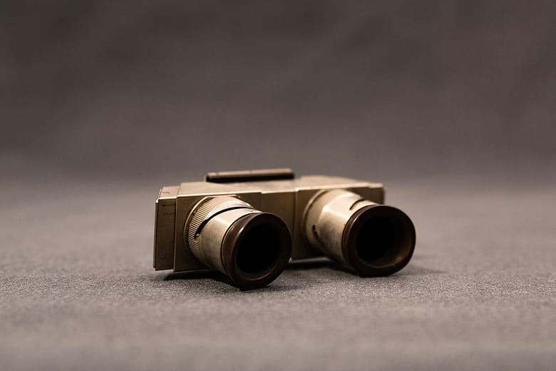 Deng Nan-guang’s Leitz Leica VOTRA Stereo Viewer