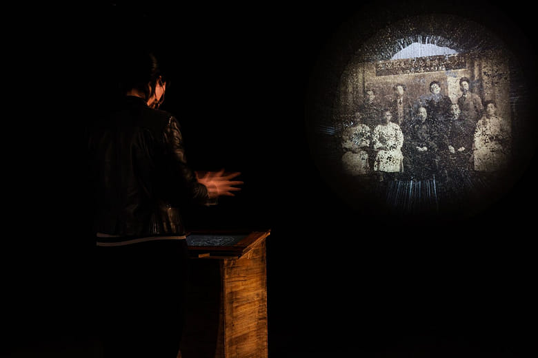 Die Wege: Darkroom and Poetry