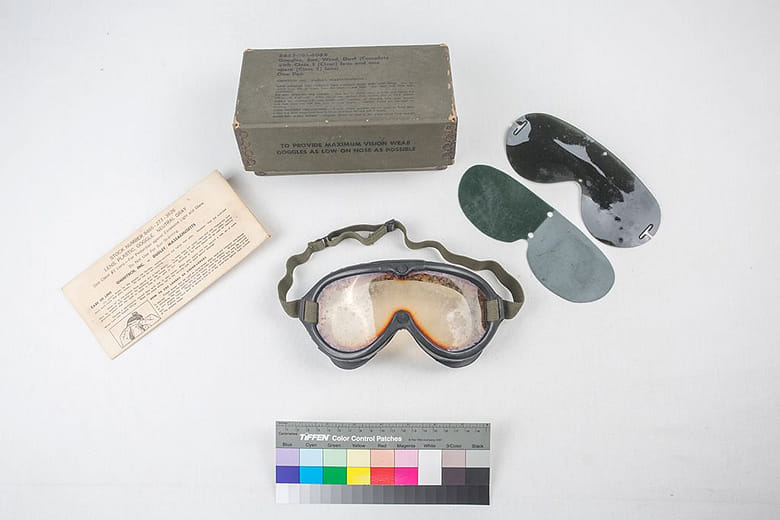 護目鏡附墨鏡片