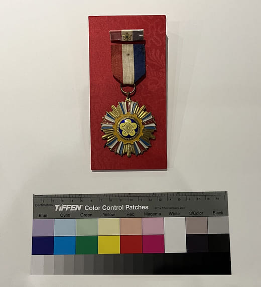 克難英雄紀念章