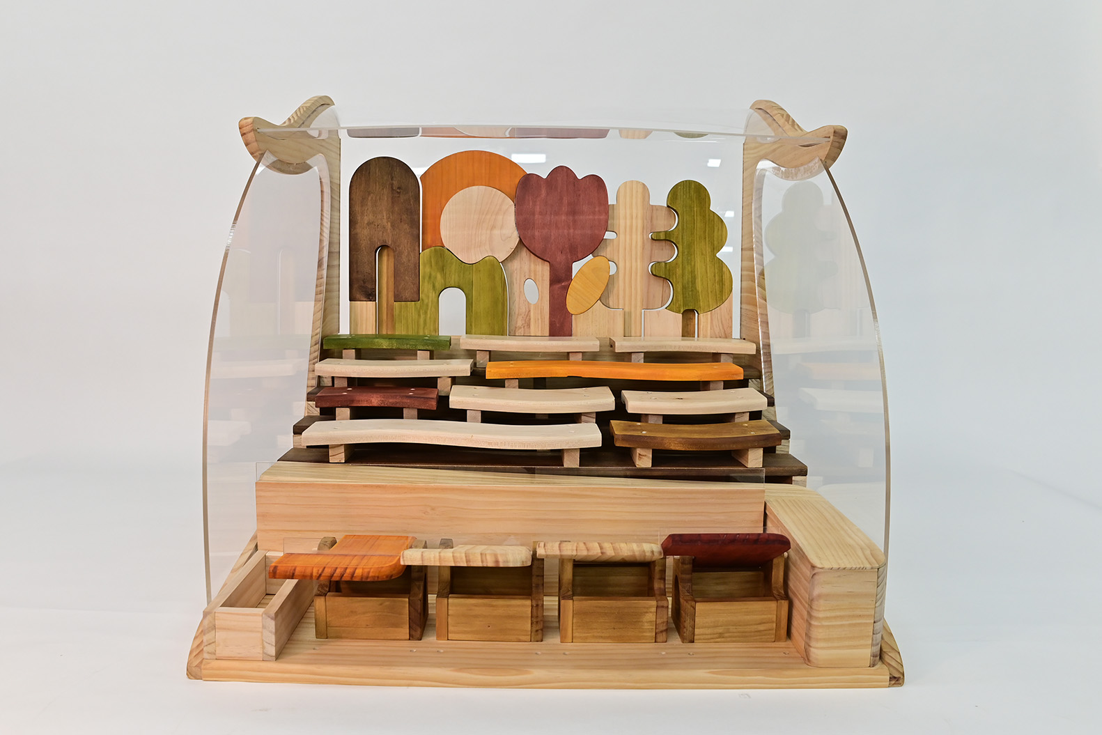 潺潺蒔語-延緩老化保健遊戲產品設計 - Pitter-patter