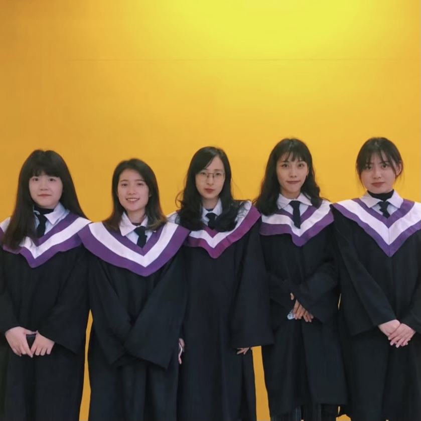 浴室裡的健教課本團隊