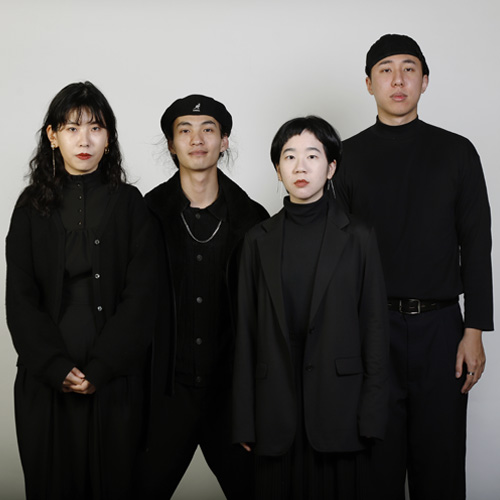 練德 De Lien、黃宇慈 Yu-Tzu Huang、林長緯 Chang-Wei Lin、劉愷潔 Kai-Chieh Liu